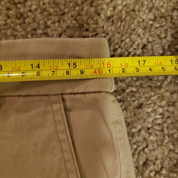 ❤ J. Crew Khaki Shorts - Picture 4 of 7